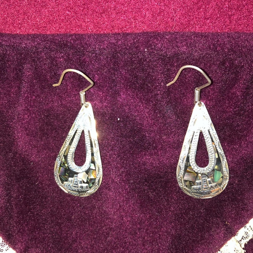 💓💓HOST PICK💓💓MEXICAN~ABALONE~EARRINGS